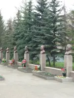 Аллея героев. Город Сердобск Пензенской области, Россия, Пензенская область, Сердобск, улица Ленина