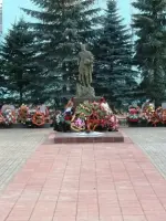 Братская могила воинов Советской армии и партизан, погибших в годы Великой Отечественной войны, Россия, Смоленская область, Сафоново