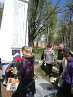 Обелиск на территории посёлка Ленинский, ул. Гагарина, Россия, Тульская область, Ленинский район, поселок Ленинский, улица Гагарина