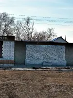 Мемориальная композиция "Скорбящая мать", Советская улица