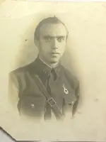 Обелиск Славы рабочим и служащим Ярославского тормозного завода, Россия, Ярославль, микрорайон Липовая Гора, Индустриальная улица, 19/44