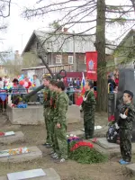 Братская могила в селе Шелтозеро, Россия, Республика Карелия, Прионежский район, поселок Шелтозеро