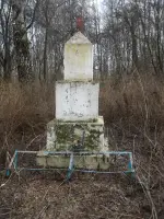 Обелиск в память жертв фашизма, Приозёрная улица