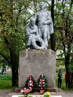 Братская могила, мемориал - село Первомайское, Кашарский район, Ростовская область, Россия, Ростовская область, Кашарский район, село Первомайское
