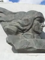 Памятник генерал-майору авиации Ивану Петровичу Вилину, Россия, Республика Крым, Бахчисарайский район, село Вилино