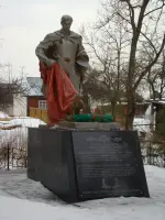 Братская могила советских воинов, улица Горького