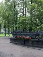 Памятный знак «Вагонетка», Россия, Санкт-Петербург, Московский район, улица Победы, 20