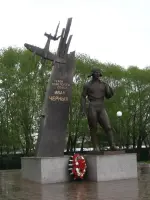 Памятник Ивану Черных, улица Бела Куна