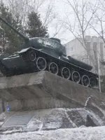 Танк Т-34
      , улица Лермонтова