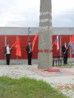 Братская могила участников гражданской войны и советских воинов, погибших в период Сталинградской битвы, Россия, Волгоградская область, Кумылженский район, станица Глазуновская