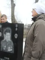 Памятник Герою Советского Союза Федору Павловичу Вислевскому, Россия, Воронежская область, Павловский район, село Лосево