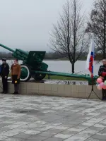 Памятник погибшим в Великой Отечественной войне односельчанам, Россия, Ленинградская область, Волховский район, деревня Иссад