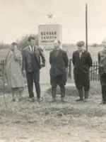 Обелиск в честь воинов земляков, погибших в боях за Родину, Россия, Ярославская область, Мышкинский район, село Архангельское