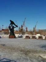 Памятник Нарьян-Марским портовикам, улица Выучейского