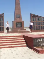 Мемориал односельчанам от благодарных потомков, улица Мира