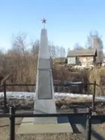 Обелиск на месте Братской могилы воинов ВОВ., Россия, Удмуртская Республика, Балезинский район, поселок Балезино