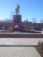 Братская могила №189, Первомайская улица