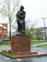 Памятник Георгию Константиновичу Жукову, улица 50 лет Октября