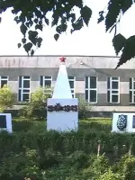Мемориал Славы. Памятник односельчанам, погибшим в Великой Отечественной войне, Россия, Воронежская область, Терновский район, село Новотроицкое