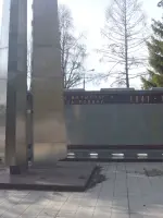 Стела погибшим воинам в городе Казани, улица Дементьева