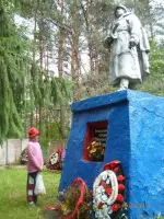 Памятник Советскому солдату, д.Урицкое, Великолукский район, Псковская обл., Россия, Псковская область, Великолукский район