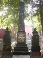 Могила Героев Советского Союза братьев Игнатовых, Рашпилевская улица