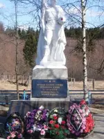 Братская могила поселка Рускеала, Россия, Республика Карелия, Сортавальский район, поселок Рускеала