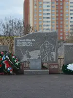 Памятник Защитникам Ленинграда, Россия, Санкт-Петербург, Красносельский район, улица Коммунаров
