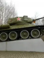 Мемориальный комплекс «Танк» на 19-м километре Светлогорского шоссе, Россия, Калининградская область, Зеленоградский район, поселок Колосовка