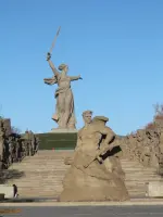 «…Выше всех Эверестов – Мамаев курган!...»., Россия, Волгоград, Мамаев курган