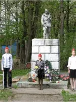 Памятник партизанам в селе Серёдка, Россия, Р-60