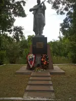 Памятник 17-ти героям бронебойщикам, Россия, Белгородская область, городской округ Старооскольский, поселок Набокино