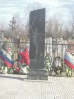 Братская могила, Россия, Саратовская область, Советский район, поселок городского типа Пушкино