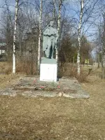 Памятник воинам, погибшим в годы Великой Отечественной войны в с. Кончанско-Суворовское, Россия, Новгородская область, Боровичский район, село Кончанско-Суворовское