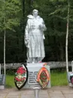 Братское захоронение "Скорбящий воин", улица Свободы