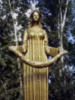 Мемориал Славы, Садовая улица
