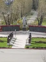 Памятник «Неизвестному солдату», улица Белинского