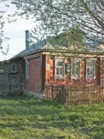 Памятная доска кавалеру орденов Славы 3-х степеней Пименову Н.Ф., Зеленая улица