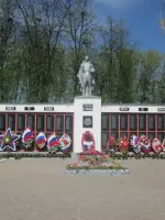 Мемориал погибшим воинам, проспект Советских Космонавтов