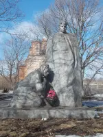 Памятник в селе Сиал-Пятина Инсарского района Республики Мордовия, Россия, Республика Мордовия, Инсарский район, село Сиалеевская Пятина