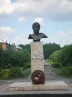 Памятник Б.А. Богаткову, улица Богаткова