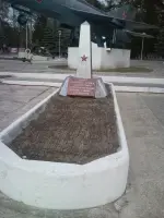 Памятник погибшим воинам 50-й армии, Россия, Брянская область, Жуковский район, село Ржаница