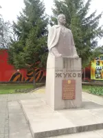 Памятник Маршалу Г. К. Жукову, Россия, Краснодарский край, Ленинградский район, станица Ленинградская, центр