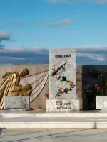 Памятник землякам, погибшим в годы Великой Отечественной войны 1941−1945 г. г., Россия, ЯНАО, Красноселькупский район, поселок Толька