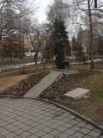 Памятник А.А.Ларионовой, улица Таубе