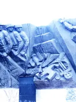 "Венок Славы", Октябрьский проспект