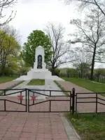 БРАТСКАЯ МОГИЛА СОВЕТСКИХ ВОИНОВ, ПОГИБШИХ В АПРЕЛЕ 1945 ГОДА, Киркенесская улица
