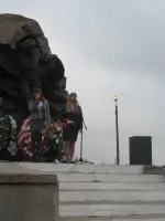 Памятник воинам 234-й Ярославской коммунистической стрелковой дивизии пос. Озерный Смоленской области, Россия, Смоленская область, Духовщинский район, поселок городского типа Озерный
