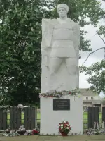 Памятник односельчанам, погибшим в Великой Отечественной войне, Россия, Кабардино-Балкарская Республика, Терский район, село Терекское, улица Ленина, 7