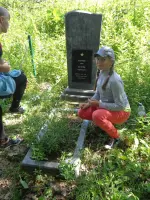 Могила партизан д. Дубровка, Россия, Смоленская область, Гагаринский район, поселок Дубровка